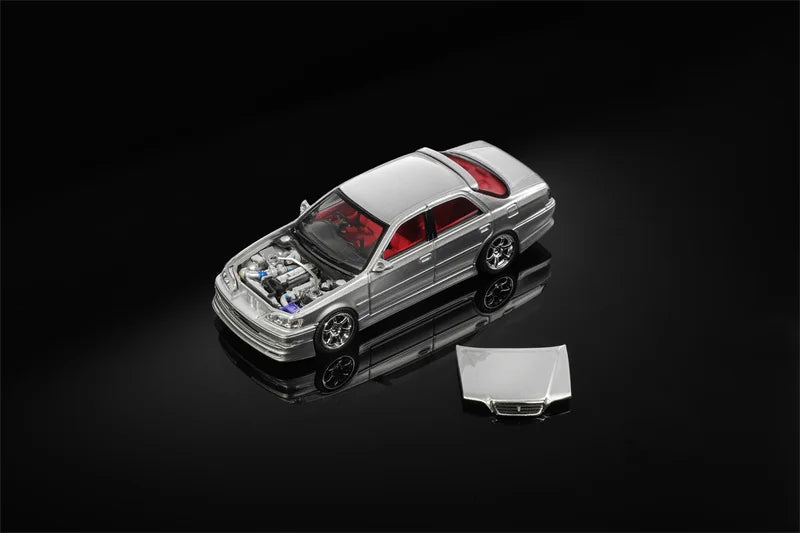 MORTAL1:64 Previa Mocha Brown / Ice Blue Cresta Mk5 X100 2.5 Roulant G Diecast Model Car