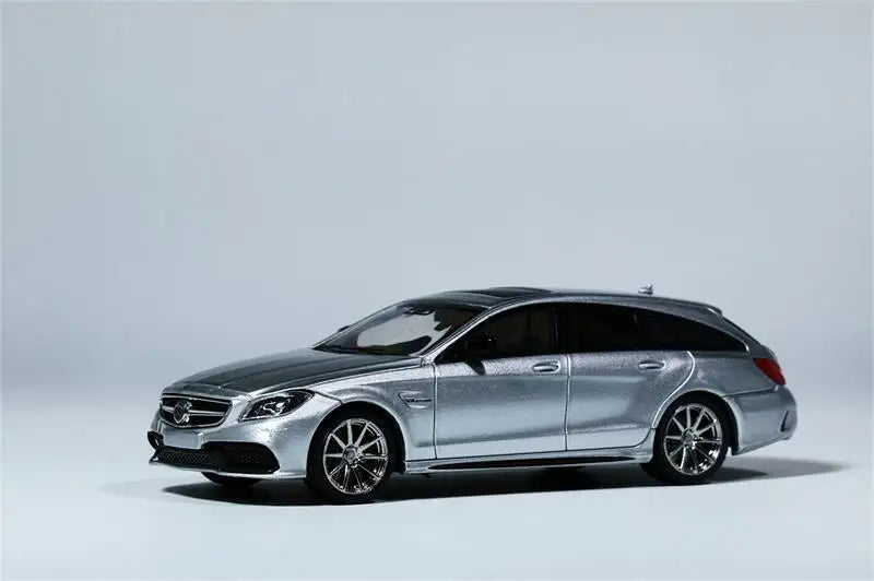 KING MODEL 1:64 CLS63 shooting brake Limited999 Diecast Model Car