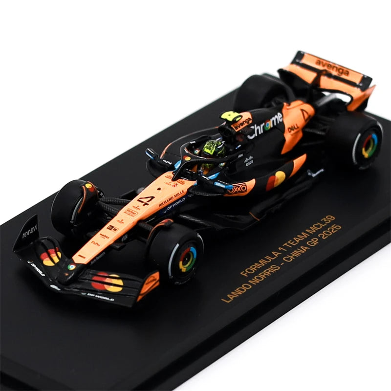 MINICHAMPS 1:64 TEAM MCL39 Model Car