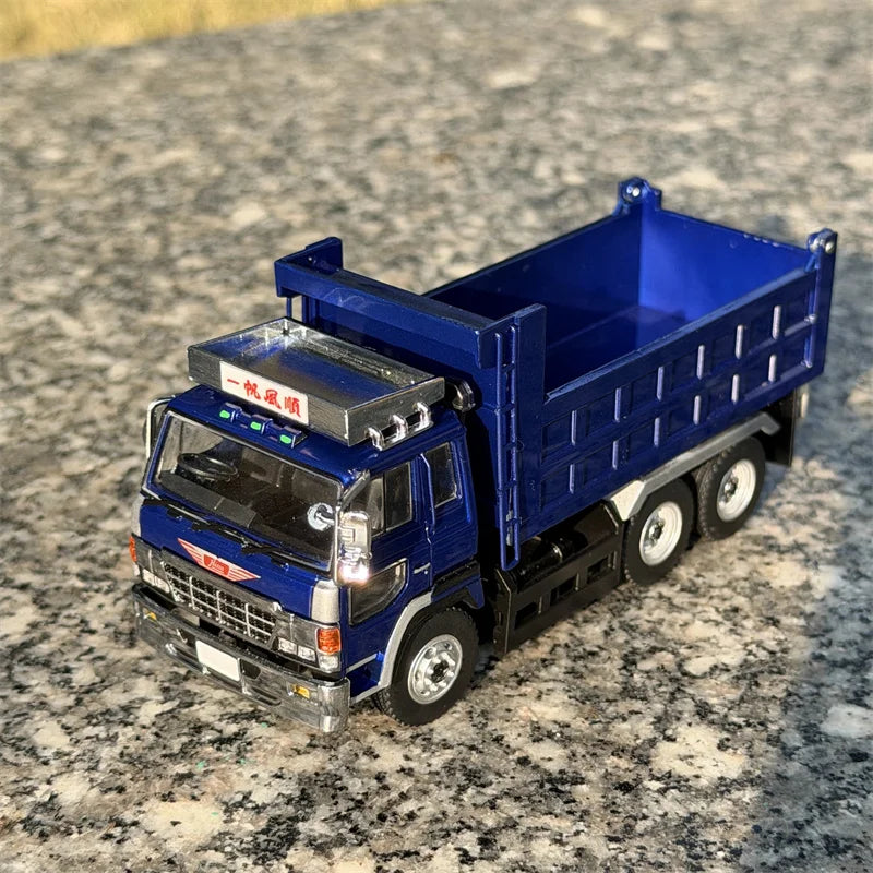 DBGT 1:64 Hino Super Dolphin Die-Cast Car Model Miniature Gifts