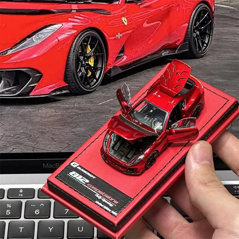 GLAMCRAFT 1:64 812C Die-Cast Car Model Miniature Gifts