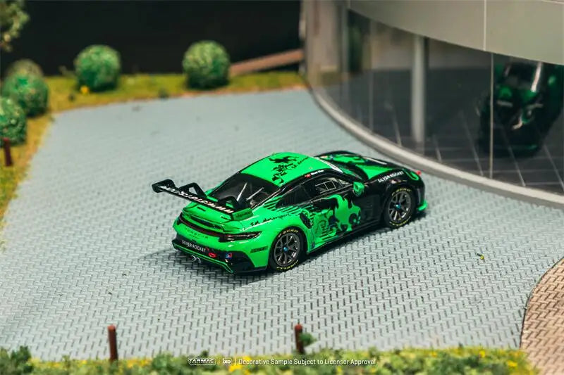 Tarmac Work 1:64 RWB 997 Black / 190 E GT3 Fire Monkey Diecast Model Car